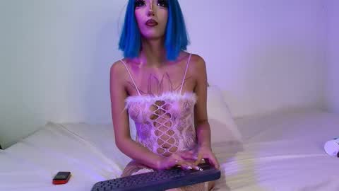 Snapshot of artemisa__darks chatting on 05.15.26 artemisa__darks online show from 05.15.26
