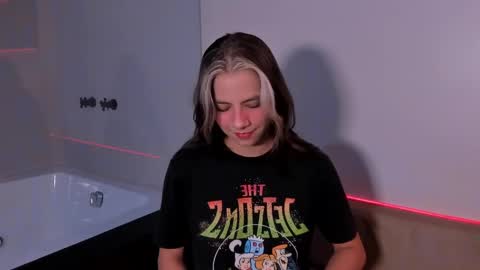 artemisablake online show from 12.18.24