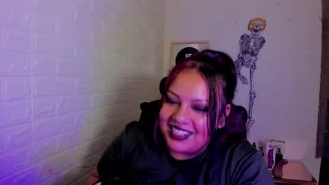 artenisa_tay69 online show from 10.13.25