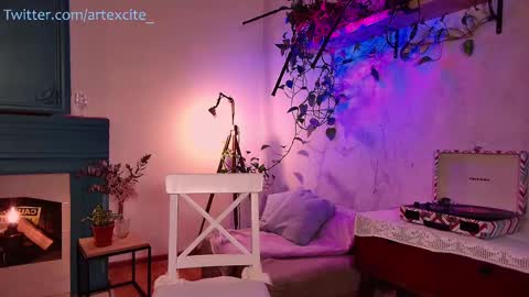 Lina online show from 02.27.25