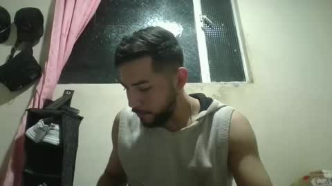 Snapshot of arthur1718 chatting on 10.21.25 arthur1718 online show from 10.21.25