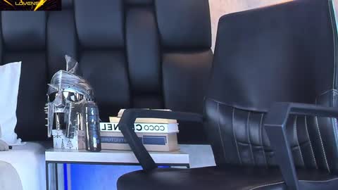 Arthur online show from 02.28.25