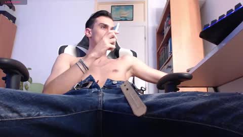 Artie online show from 01.13.26