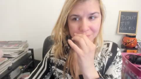 MIA online show from 03.29.26