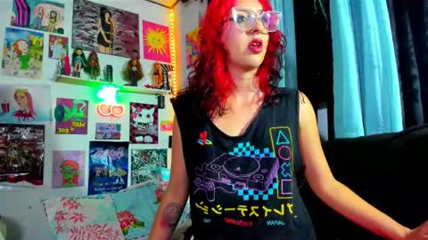Snapshot of artsycherry chatting on 07.08.26 Isabella Cherry online show from 07.08.26