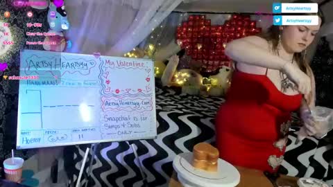 ArtsyHeartsyy online show from 02.15.25