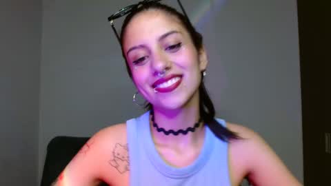 Snapshot of ary_pieerce chatting on 12.20.24 Independent Model online show from 12.20.24