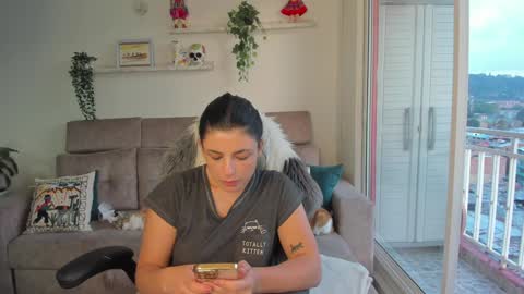 Snapshot of arya_44 chatting on 12.20.24 onlyfansarya 44 online show from 12.20.24