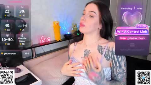 Snapshot of arya_deepthroat_queen chatting on 12.07.24 Arya  Fn  Talented Arya   online show from 12.07.24