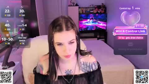 Snapshot of arya_deepthroat_queen chatting on 01.23.25 Arya  Fn  Talented Arya   online show from 01.23.25