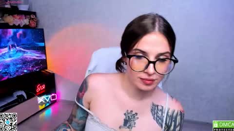 Snapshot of arya_deepthroat_queen chatting on 09.27.25 Arya  Fn  Talented Arya   online show from 09.27.25