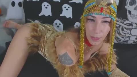 Snapshot of aryafrei chatting on 11.01.25 Arya online show from 11.01.25