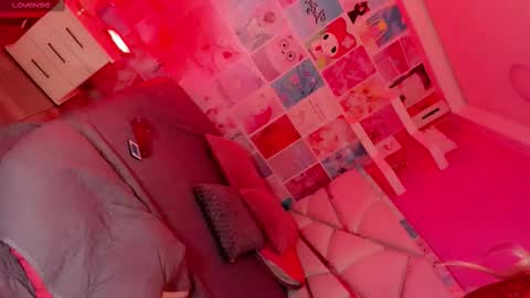 aryajanee online show from 12.17.25