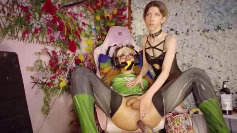 Snapshot of asami_y chatting on 11.13.25 Asami online show from 11.13.25