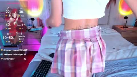 Snapshot of ash_leey chatting on 06.09.26 Ashley online show from 06.09.26