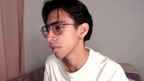 Ash online show from 11.10.25