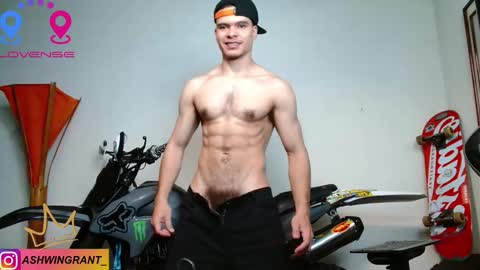 ash_wingrant online show from 02.09.26