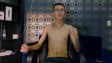 Snapshot of asher_lux chatting on 02.09.26 Asher online show from 02.09.26