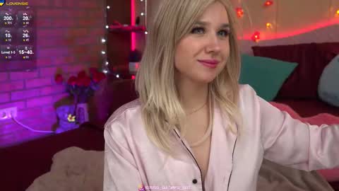 Anna Anya online show from 09.10.25