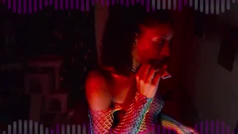 Snapshot of ashledaniella chatting on 12.21.24 Ashle online show from 12.21.24