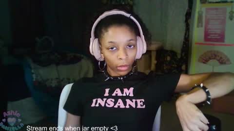 Snapshot of ashledaniella chatting on 02.03.25 Ashle online show from 02.03.25