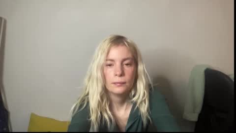 Ashlee online show from 01.14.26