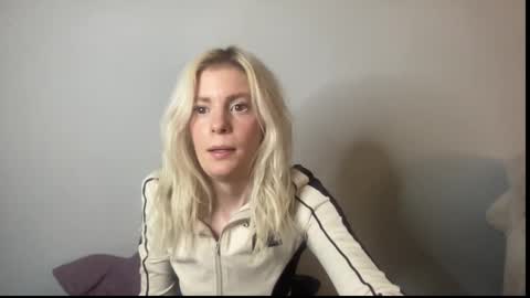 Ashlee online show from 01.16.26