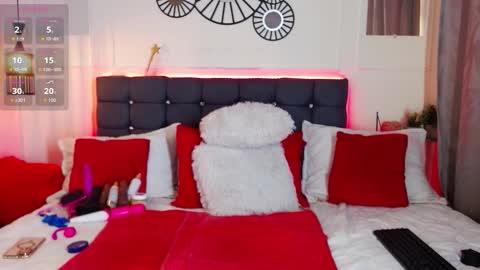 ashley  online show from 10.26.25