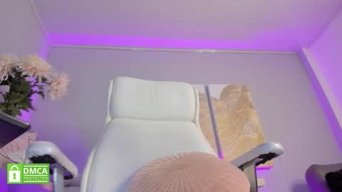 Ashley online show from 12.14.25