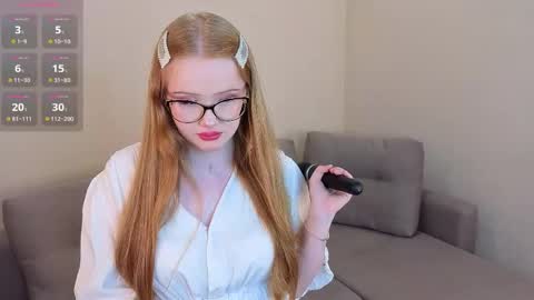 Snapshot of ashleighsexauer chatting on 05.27.26 ashleighsexauer online show from 05.27.26