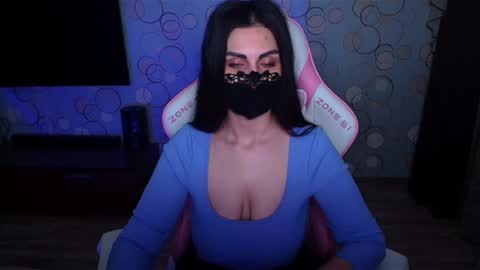 Snapshot of ashley__cooper__ chatting on 06.30.26 Yasmina online show from 06.30.26