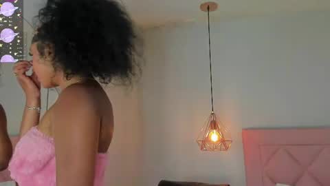 Snapshot of ashley__walker chatting on 07.17.26 ashley online show from 07.17.26