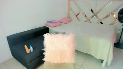 Snapshot of ashley_alexa chatting on 02.26.26 ashley_alexa online show from 02.26.26