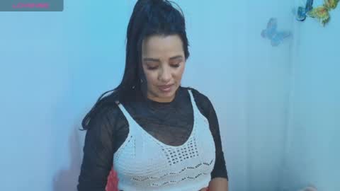 Snapshot of ashley_joyx_ chatting on 06.20.26 ashley_joyx_ online show from 06.20.26