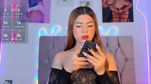 Ashley online show from 10.12.25