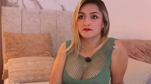 Camila online show from 02.16.26