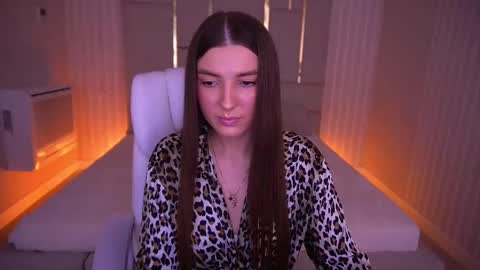 ashleybaee online show from 11.13.25