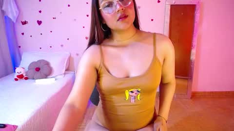 Ashlei Evanz online show from 11.14.25