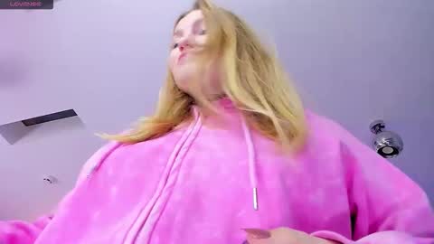 AshleyJonse online show from 12.02.25