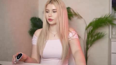 AshleyNiko online show from 10.04.25
