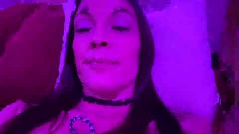 Snapshot of ashleyshyne69 chatting on 12.28.24 Ashley online show from 12.28.24