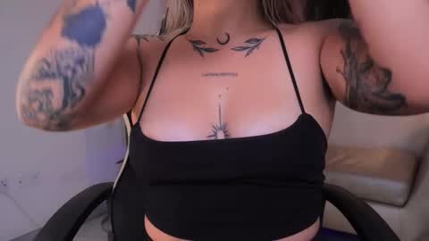 Ashley Lauren online show from 10.17.25