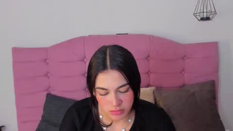 kylie online show from 10.18.25