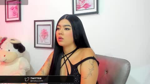 Snapshot of ashliekitty_011 chatting on 10.14.25 Ashlie online show from 10.14.25