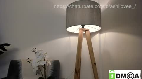 ashllovee online show from 02.26.25