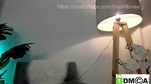 ashllovee online show from 02.28.25