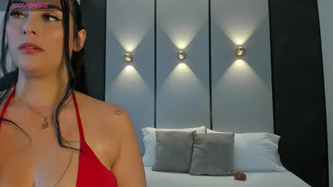 A S H L Y online show from 02.21.26