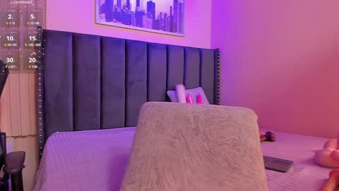 ashlye_miller_ online show from 01.15.25