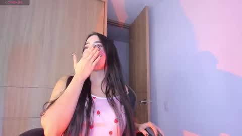 Snapshot of ashlye_stone chatting on 07.10.26 Paula Baleta online show from 07.10.26