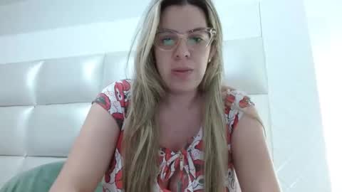 AshlyMoon online show from 01.06.25